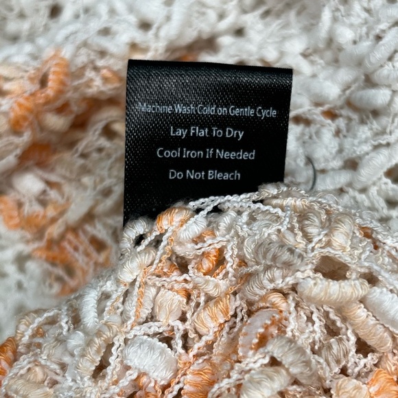 POL | Crochet Sweater - Picture 10 of 10